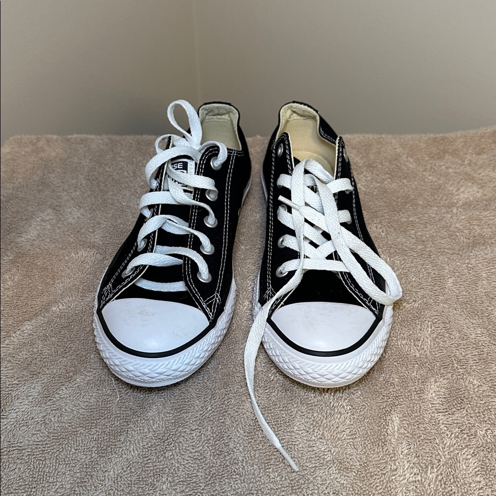 Black Converse